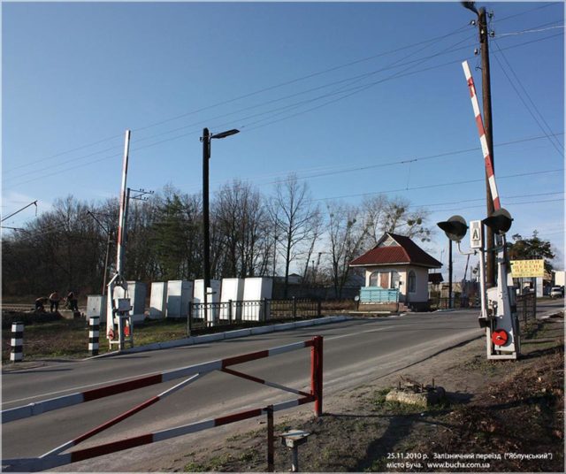27 березня Бучанський залізничний переїзд буде перекритий