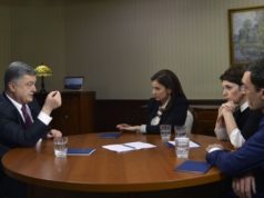 Порошенко розповів, що має чим засмутити Путіна
