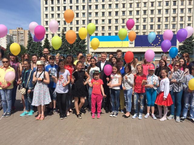 На Київщині стартував відбір до міжнародного дитячого співочого конкурсу “Sun Remo Junior”