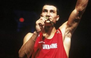 Перший бій Володимира у Атланті на Олімпіаді-1996 став для нього перепусткою на профі-ринг 