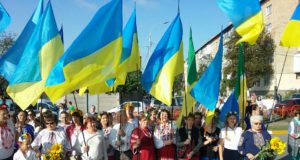 Бучанці вшановували духовну святиню нашого народу — Державний Прапор України