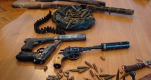 1 жовтня в Україні стартує місячник добровільної здачі зброї