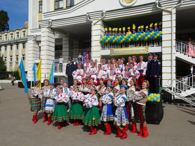 В Ірпені у фіскальному університеті відсвяткували День знань