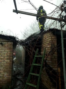 Завдяки оперативним діям вогнеборців було попереджено розвиток пожежі