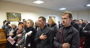 Позачергова сесія в Коцюбинському: протистояння тривають