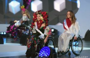 Жителька Бучі Уляна Пчолкіна узяла участь у фіналі першого конкурсу краси “Міс світу на візку”