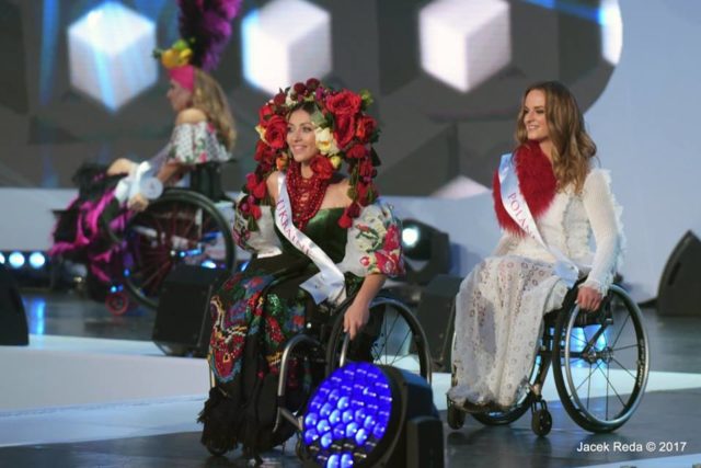 Жителька Бучі Уляна Пчолкіна узяла участь у фіналі першого конкурсу краси “Міс світу на візку”