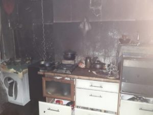 У Гостомелі рятувальники ліквідували загорання квартири