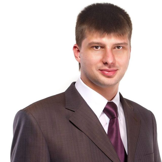 Чим депутат Куценко 