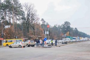 ДТП на Гостомельському шосе неподалік від КПП