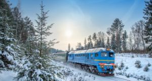 Укрзалізниця призначила 7 додаткових поїздів до Різдвяних свят