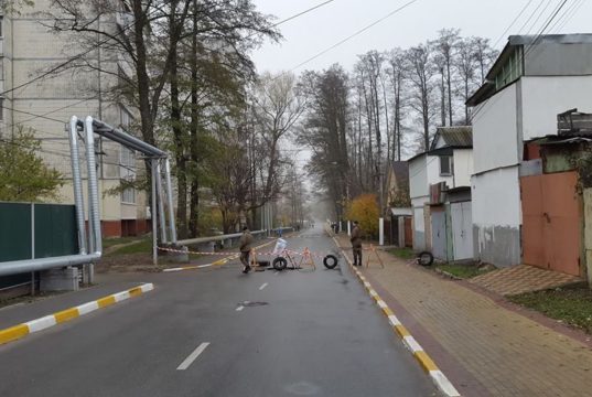 В Ірпені по вулиці Стельмаха провалився асфальт