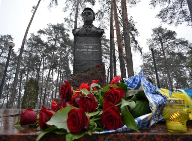 В Ірпені вшанували чорнобильців-ліквідаторів, які рятували світ від радіоактивного пекла