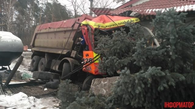 У Гостомелі сталася масштабна ДТП