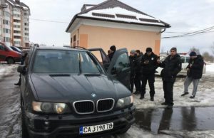 У Бучі п’яний Бородянський військовий комісар розбив кілька автівок