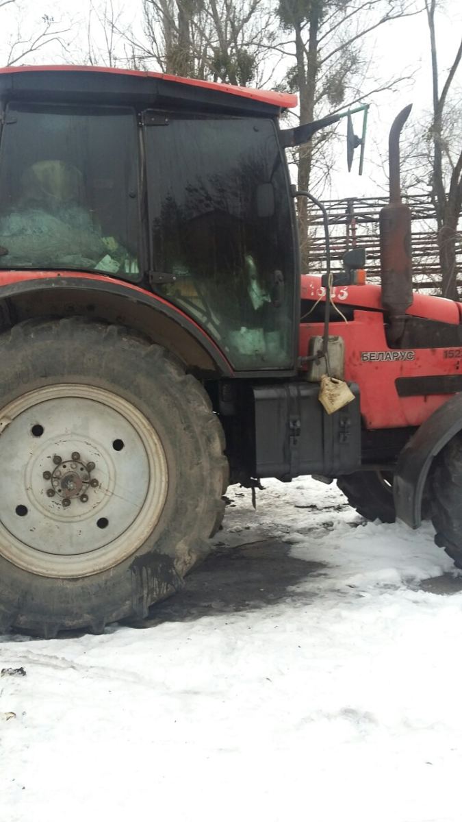 У Гостомелі вогнеборці ліквідували пожежу трактора