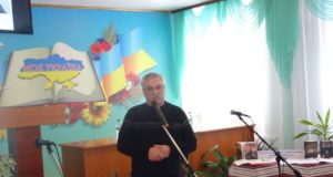 “Батько українського бестселера” Василь Шкляр презентував у Немішаєвому новий роман “Троща”