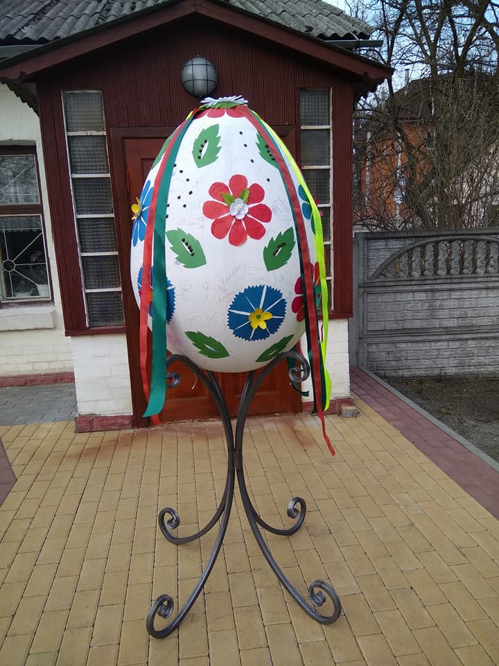 Великодній перформанс у Ворзельській бібліотеці