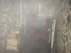 У Бучі рятувальники загасили пожежу, що сталася у господарчій будівлі