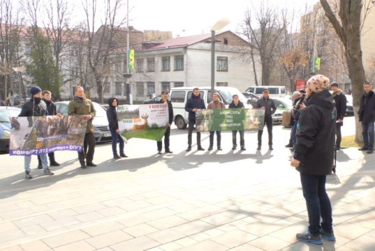 “Буча Марсіанська”: місцева громада вийшла на акцію протесту проти знищення природи та незаконної забудови