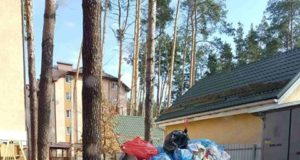 Люди тонуть у смітті: приватний ЖЕК скандального забудовника Антона Мирончука не обслуговує клієнтів