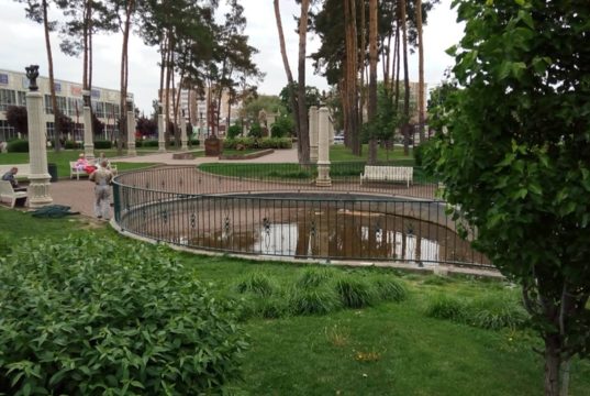 В Ірпені штучне озерце огородили за 76 тисяч гривень