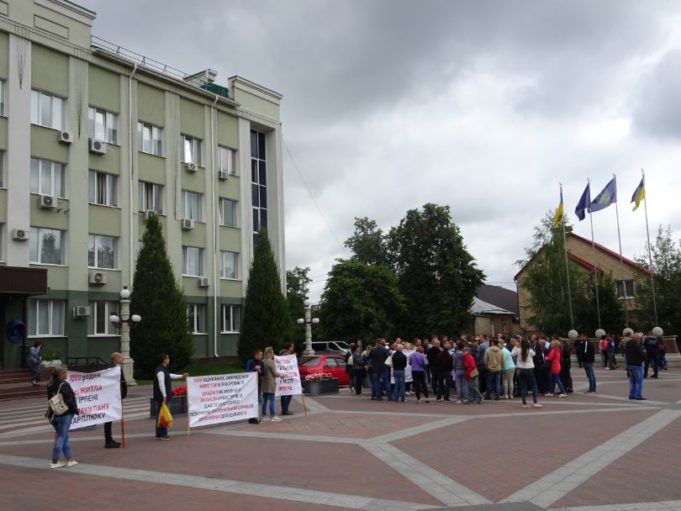 Ірпінська влада намагається знову “заговорити” проблему ошуканих інвесторів “Благодатного”