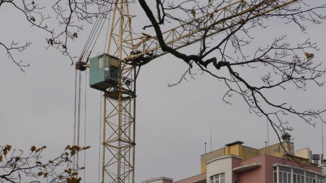 Черговий енергетичний колапс в Ірпені: пошкоджені основний та резервний кабелі
