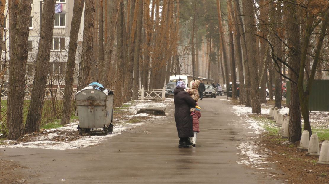 Захисники чи бандформування: в Ірпені мунвартівці зламали руку учаснику АТО