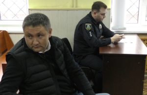 Щербина – на судовій лаві: медійника Карплюка обвинувачують у перешкоджанні обшуку