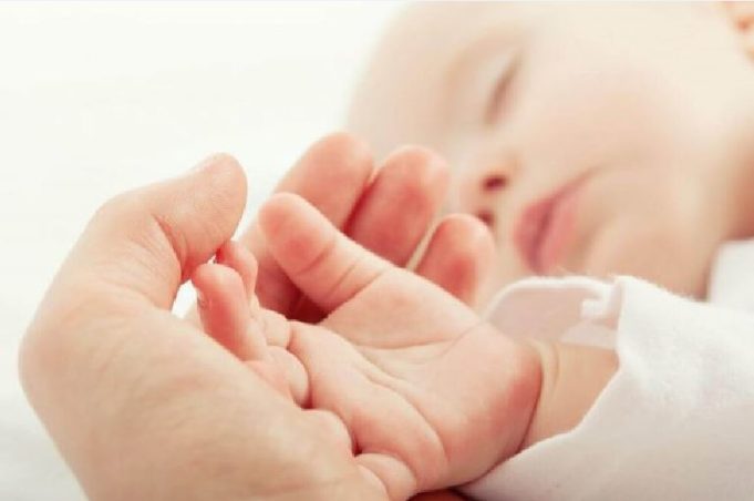 Без материнської опіки: дитину, народжену жінкою, хворою на коронавірус, перевезли до Ірпеня Без материнської опіки: дитину, народжену жінкою, хворою на коронавірус, перевезли до Ірпеня