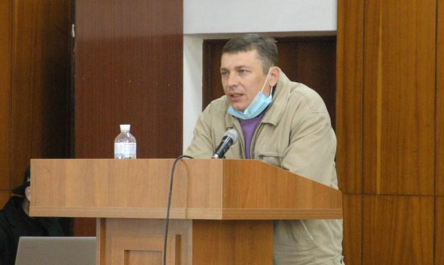 Коктейлі Молотова на обійстя ірпінського депутата та «коронавірусна» підтримка медиків